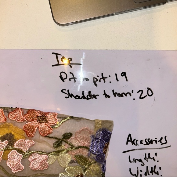 Anthropologie (S) Dolan Left Coast Flower Appliqué Embroidered Sheer Floral Tee - Picture 8 of 8